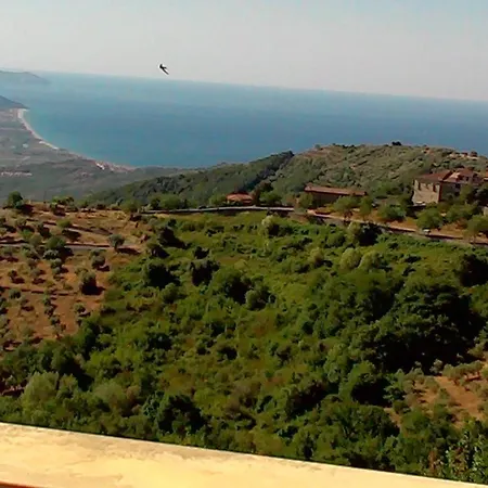 Casa Nel Cilento Con Vista Panoramica Сasa de vacaciones *