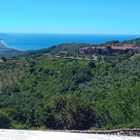 Casa Nel Cilento Con Vista Panoramica Ferienhaus